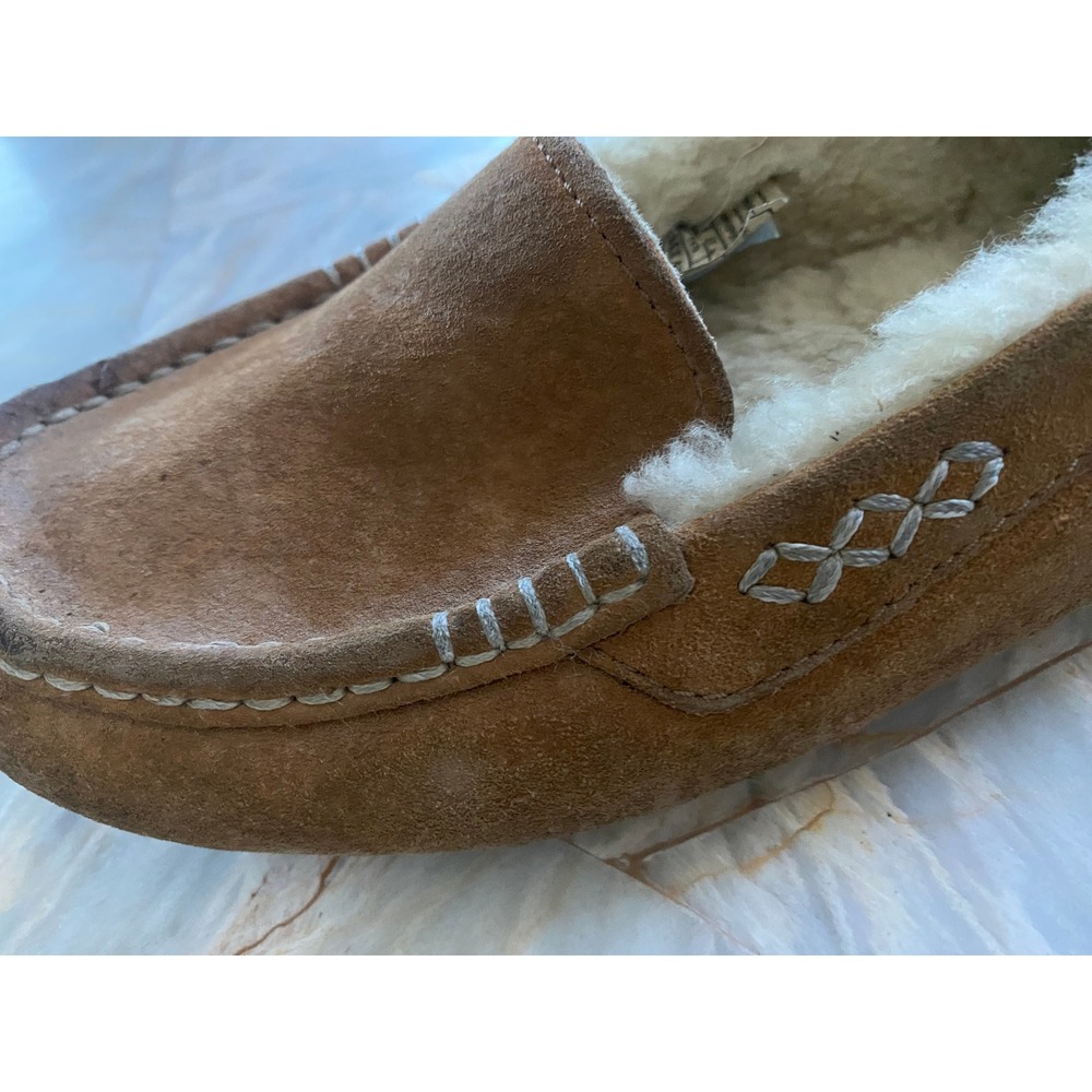 UGG Australia Ansley Chestnut Brown Suede Sheepskin Moccasin Slippers Womens 6